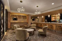 DoubleTree by Hilton Pointe Claire Montreal Airport West - bar