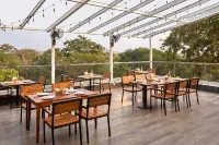 The Passport Hotel - 2 stelle