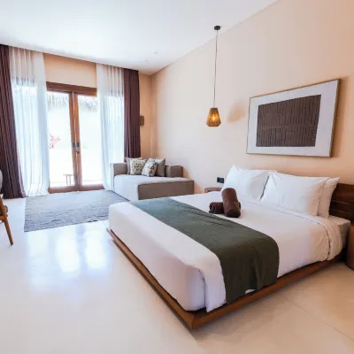 Sola Hotels near Pecatu