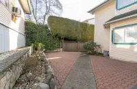 Ocean Breeze Executive Bed and Breakfast