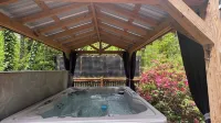 Simply irresistible - serenity by the pond