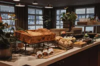 Home Hotel with - breakfast