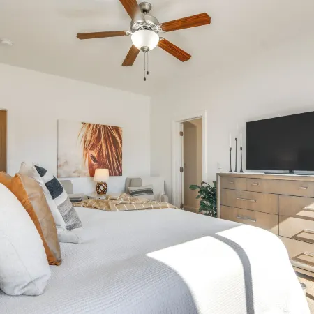 Zion Area Home w/ Scenic Views & Private Hot Tub!