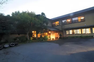 Oyado Nakaya โรงแรมใกล้สะพานโฮตารุมิ