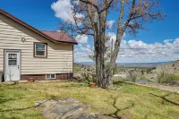 Mountain & Valley Views! Pet-friendly Pioche Home - Homestay