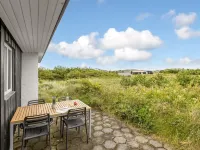"Iken" - 500m from the Sea
