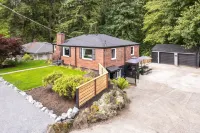 Family House w/ Creek, Fire pit & Yoga Deck Hotele w: Lake City