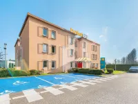 Hotelf1 Lyon Bourgoin-Jallieu