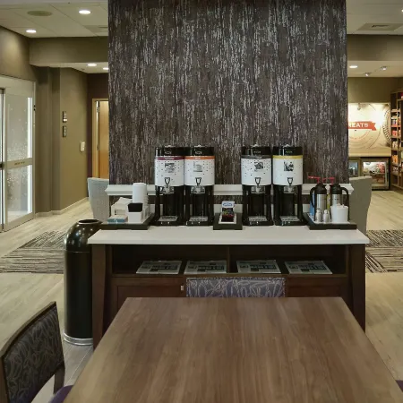 Hampton Inn & Suites Philadelphia/Media