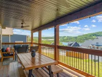 Green Wood Getaway for 18 Hotels in Ridgedale