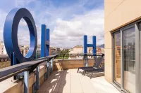 Hotel Barcelona Universal - Mountain view
