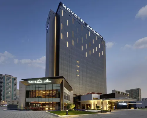 Novotel Sharjah Expo Center โรงแรมใกล้เรนรูม