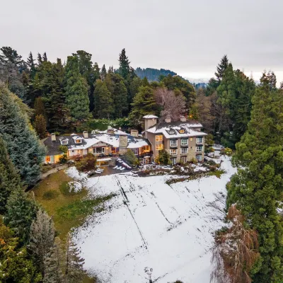 La Cascada Casa Patagónica by Don Hotels near Serena Bay