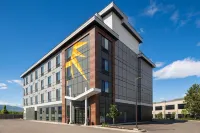 La Quinta Inn & Suites By Wyndham Kelowna Bc