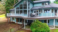 Cedar & Sound by Avantstay South Whidbey Retreat Water Views + Indoor Hot Tub + Fire Pit - 4 stjerner