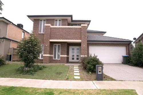 Newly Modern Home for Big Group Near SC