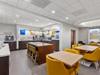 Comfort Inn & Suites FtJackson Maingate Hotel berhampiran Kubu Jackson