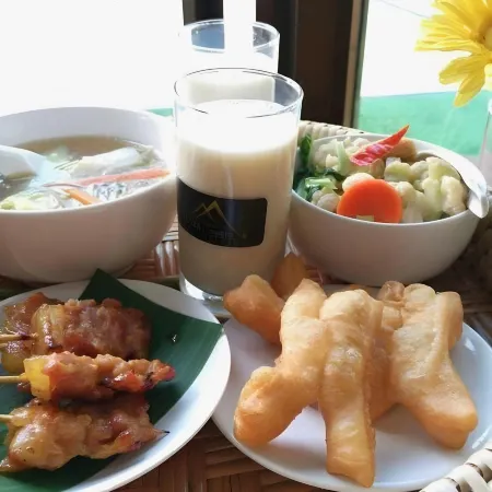 NanBaanKhun Hotel