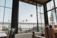 Turan Cappadocia Cave - غرفة مطلة على الجبل