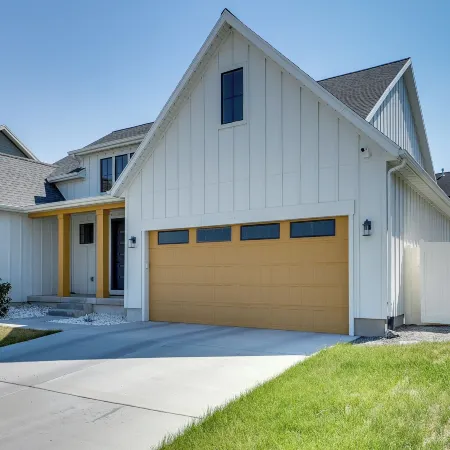 Quiet Tooele Retreat w/ Games + Fireplace