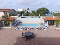 Dorado Eagle Beach Hotel - parking