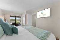 Treasured Lake Views - 2 Patios - 3-Star