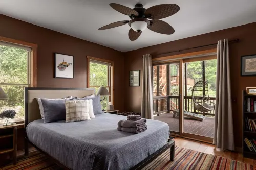 Entire Cabin in Lost River w/ fire pit + pet friendly! - Chalets