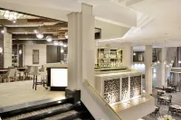 Windhoek Country Club Resort - bar