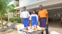 Maji Pearl Hotel & Spa - 2-Star