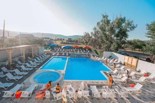 Laguna Beach Club Bazaleti Lake - Pools