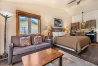 Yellowstone Valley Lodge, Ascend Hotel Collection - Pysäköinti