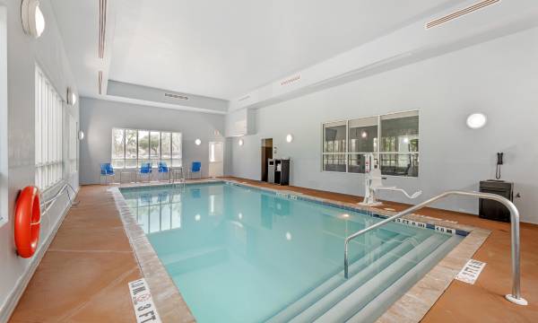 Best Western Plus Miami Airport North Hotel Suites