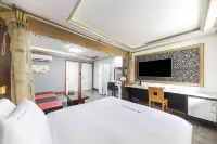 Gwangju H Motel - 2-Star