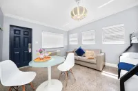 Hollywood Beach Suites and Hotel - بار