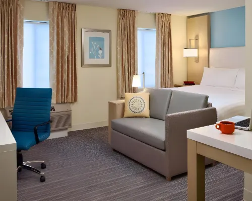 Sonesta ES Suites Houston Galleria Hoteles cerca de Parque Water Wall