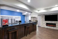 Hampton Inn Sanford - Parkplatz