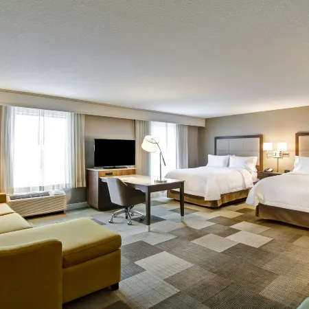 Hampton Inn & Suites by Hilton Saskatoon Airport