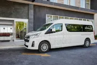 普拉亞德爾卡曼居家飯店 - 停車場