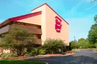 Red Roof Inn Philadelphia - Oxford Valley - Parkplatz