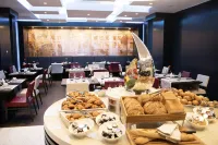 Le Royal Hotels & Resorts Luxembourg - servizio colazione
