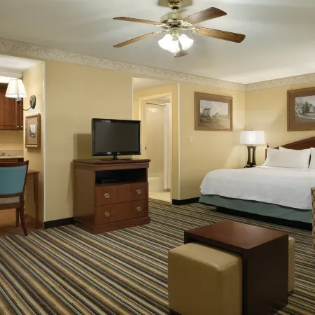 Homewood Suites by Hilton Detroit - Troy