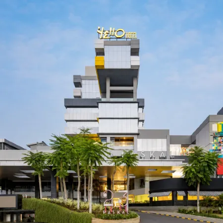Yello Hotel Paskal Bandung