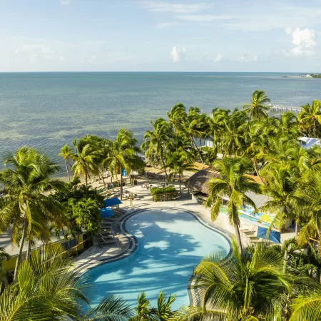 La Siesta Resort & Villas