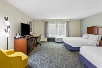 Hampton Inn-DeKalb (Near the University) - parking