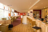 Premier Inn Reading Central - 3つ星
