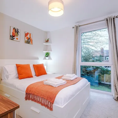 Luxury 2BR Altrincham 15m to MAN Near Market