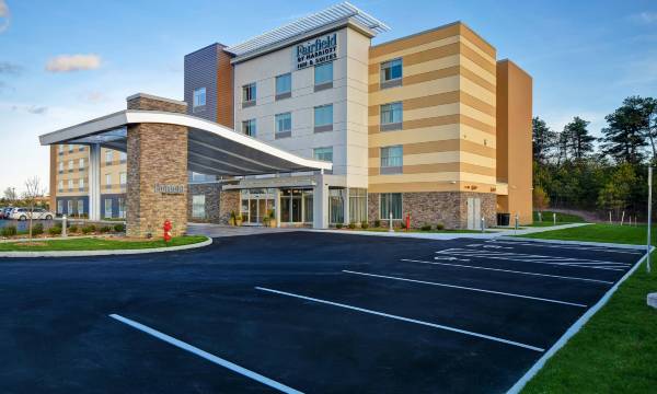 Fairfield Inn & Suites Plymouth
