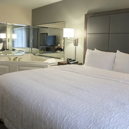 Hampton Inn Lake Hartwell