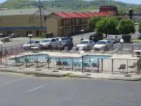 River Place Inn - Motels