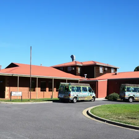 Peppermill Inn Motel